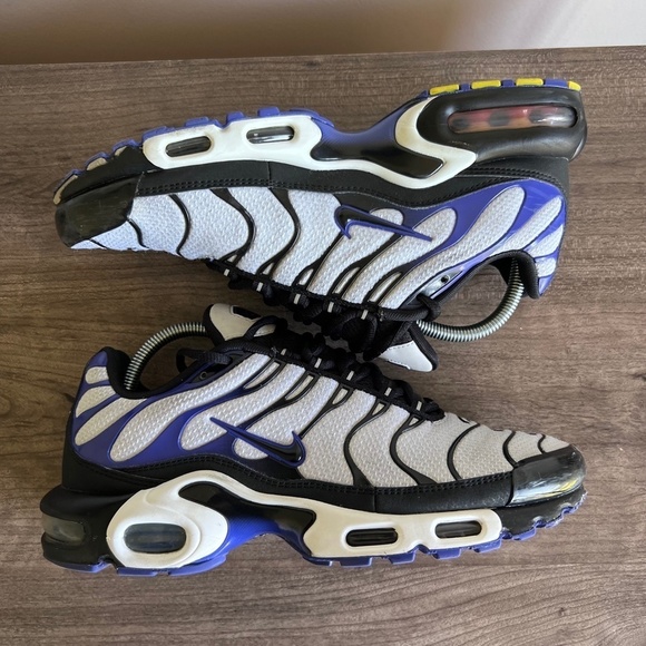 Nike Air Max Plus Black Persian Violet White Men's Shoe Size 9.5 #205 - Picture 2 of 11